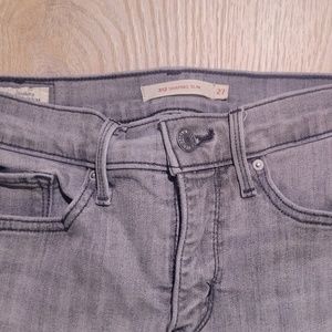 Levi’s 312 Shaping Slim Jeans W27 L34